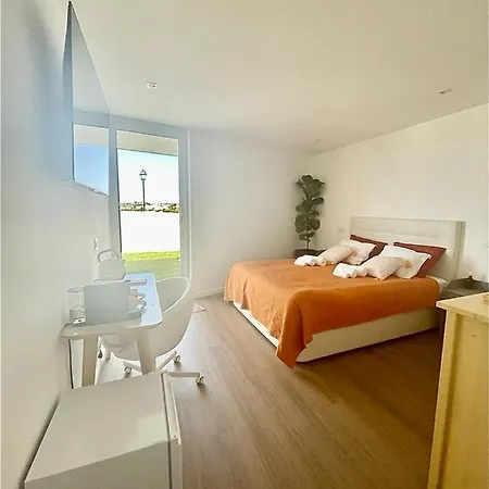 Alojamento de Acomodação e Pequeno-almoço Casa Fluxo Lagos